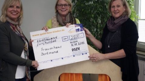 2.500 € Altgoldspende vom Dortmunder Zahnärzte e.V.